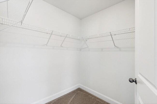 Building Photo - Beautiful Modern 3BR Townhome in the Heart of Wendell!