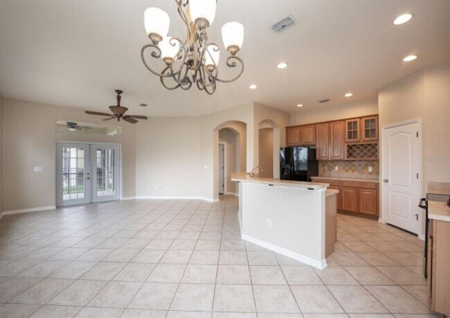 Building Photo - 7627 Stoney Hill Dr