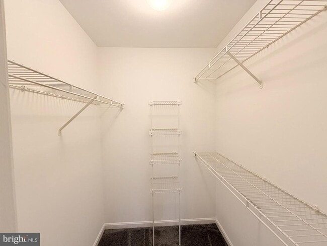 Building Photo - 3109 River Bend Ct