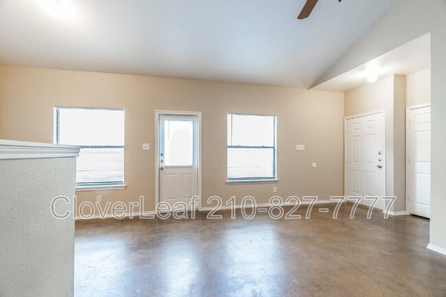 Building Photo - 5718 Golf Heights