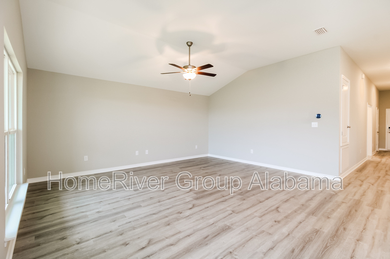 Building Photo - 1162 Hayward Lp