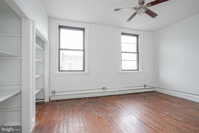 Building Photo - 1523 N 27th St