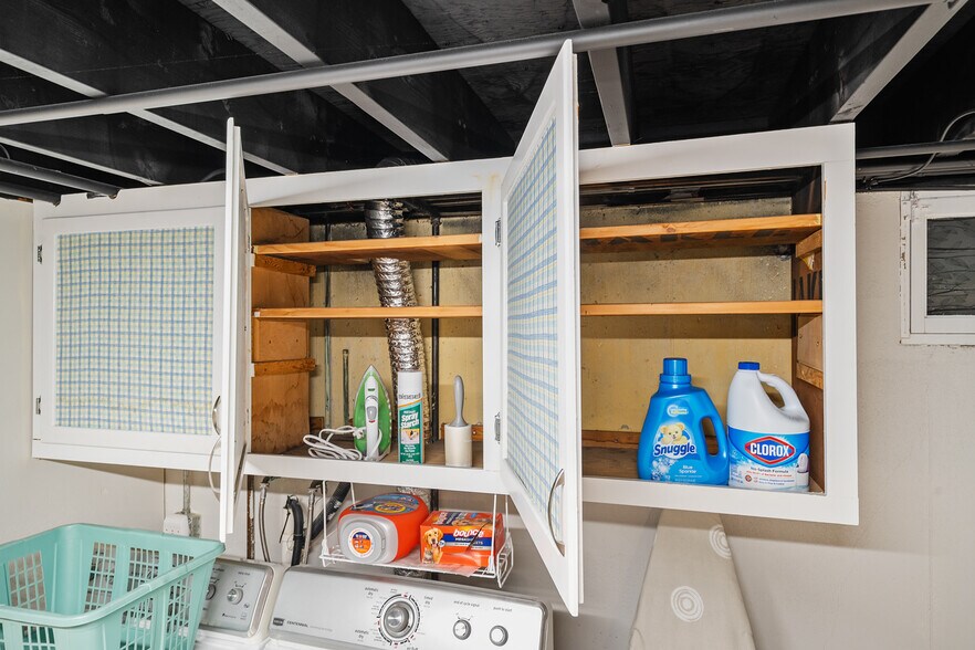 Building Photo - 1077 Liberty St