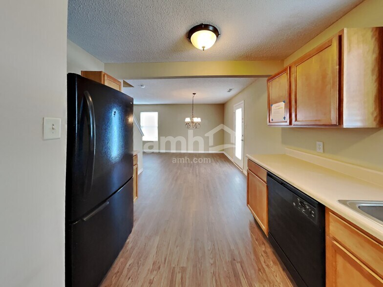 Building Photo - 1456 Prairie Valley Dr