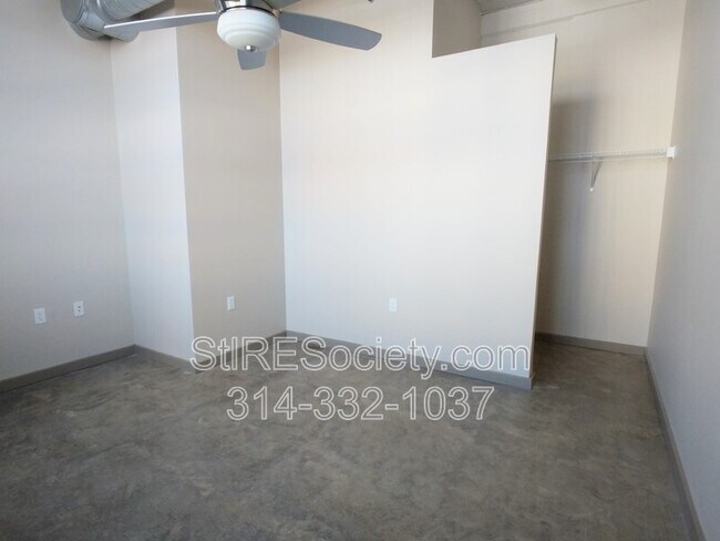 Building Photo - 8125 Michigan Ave