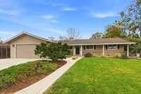 Building Photo - Remodeled 3 Bedroom 2 Bathroom Sunnyvale Home