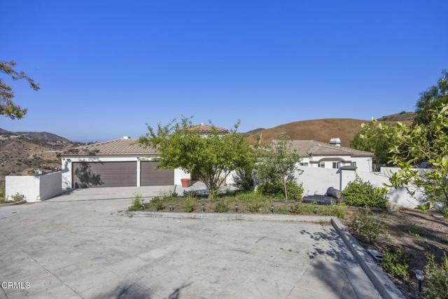 Building Photo - 40 Saddlebow Rd
