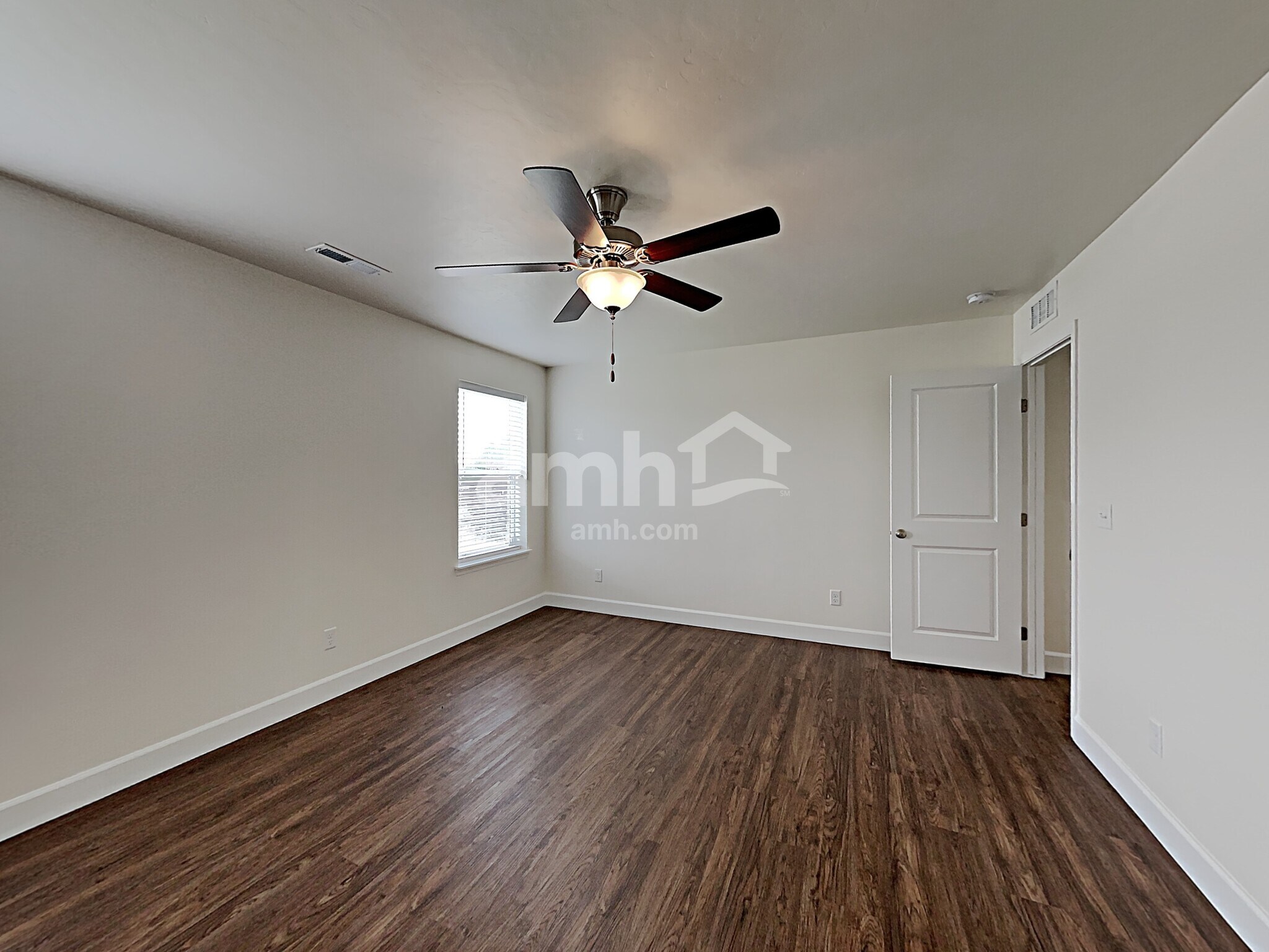 Building Photo - 1507 S Horton St