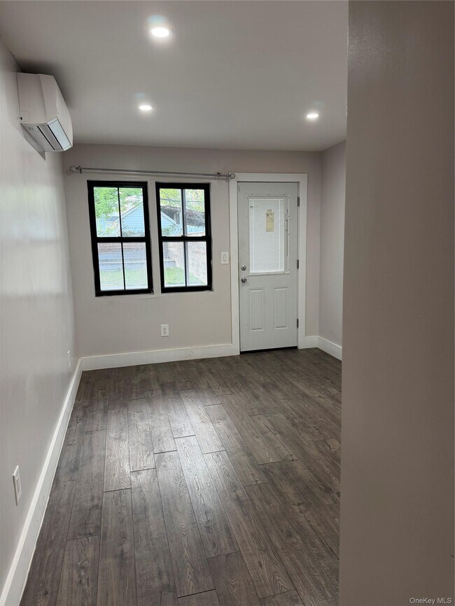 Building Photo - 113-42 Springfield Blvd