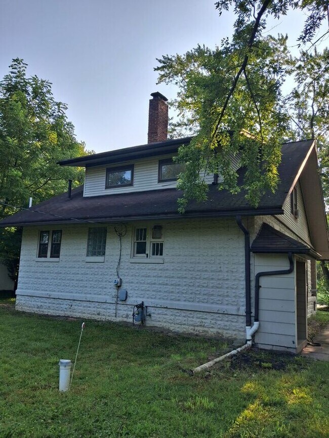 Building Photo - 4 bedroom home in Galien, MI