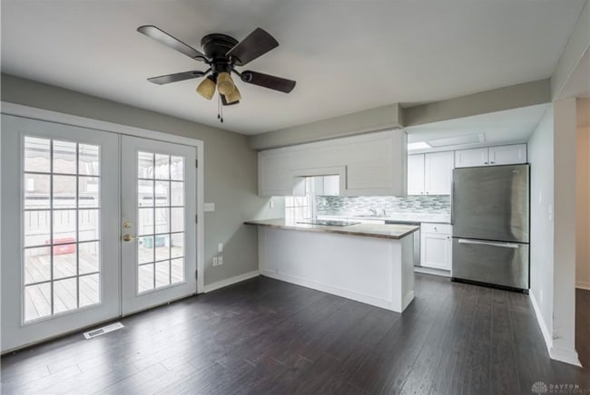 Building Photo - 1408 Long Island Ct