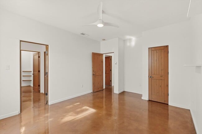 Building Photo - 2201 Rozinante Ct NW