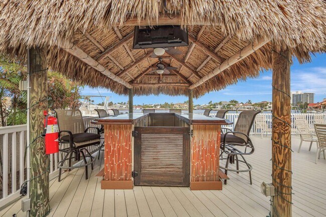 Building Photo - 95 Pelican Pointe Dr