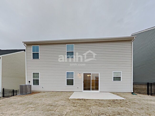 Building Photo - 5061 Twin River Dr