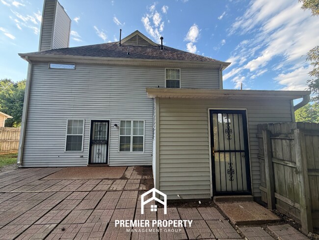 Building Photo - Beautiful 2-Story 3BR/2.5BA Bartlett Home | 1,632 Sq Ft, Vaulted Primary & Back Patio