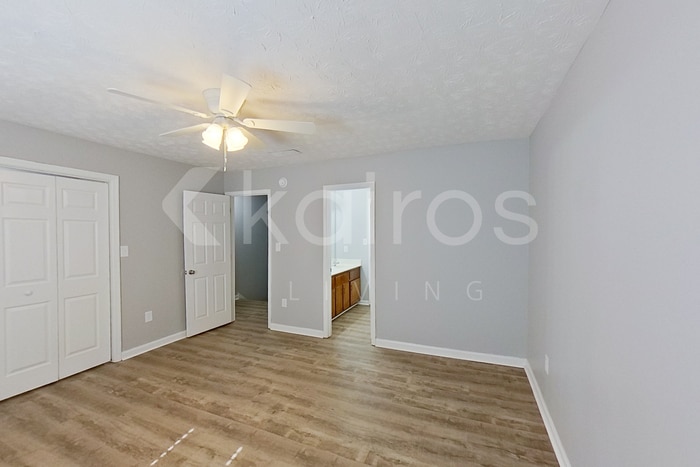 Building Photo - 168 Deer Pkwy