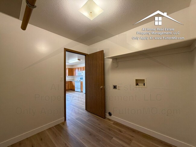 Building Photo - Law Court 469–471 Duplex
