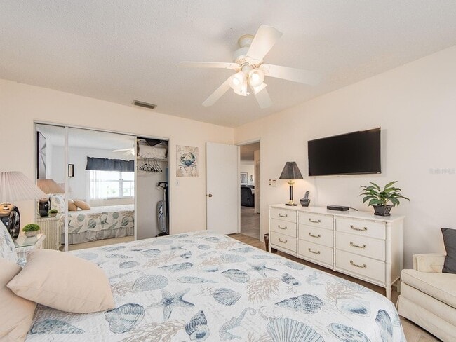 Building Photo - 2900 Gulf Blvd