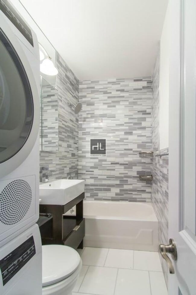 Building Photo - ELIZABETH