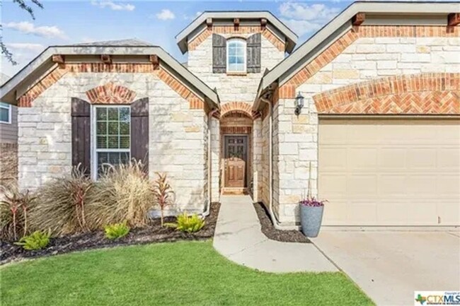 Building Photo - Spacious 4BR House in Harker Heights