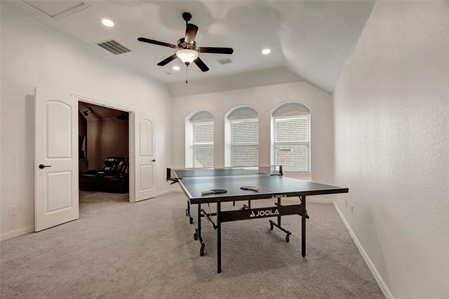 Building Photo - 2850 Sherwood Dr