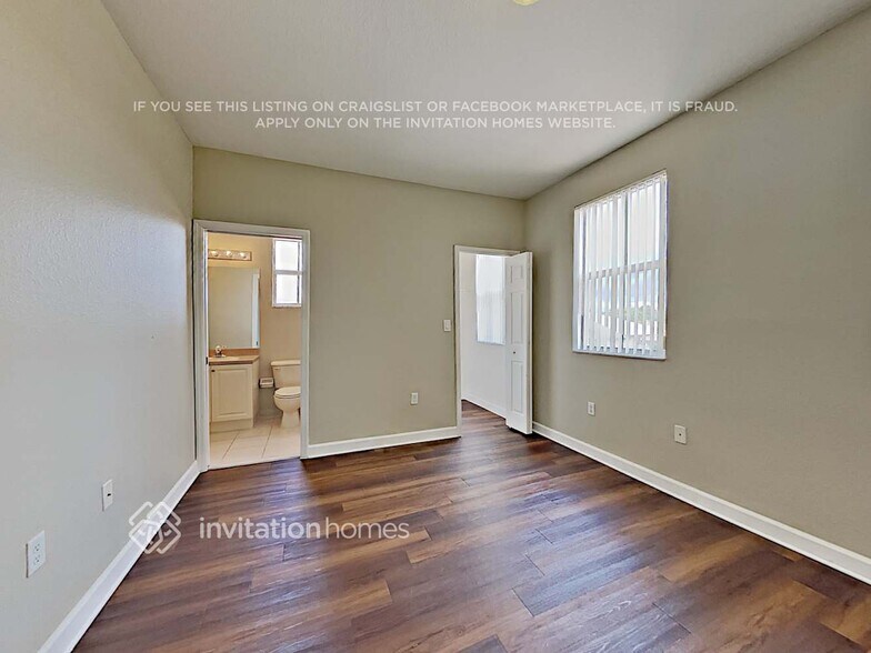 Building Photo - 15434 SW 116th Terrace