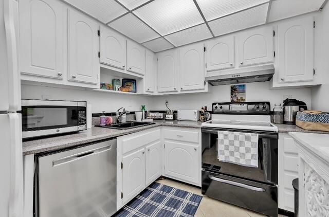 Building Photo - 3301 S Ocean Blvd