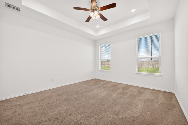 Building Photo - 8114 Royal Palm Ct