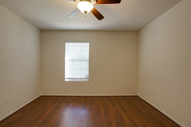 Building Photo - 4541 Martingale View Ln