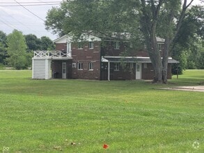 Building Photo - 315 N Lehr Dr