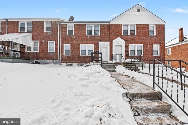 Building Photo - 1329 Taylor Ave