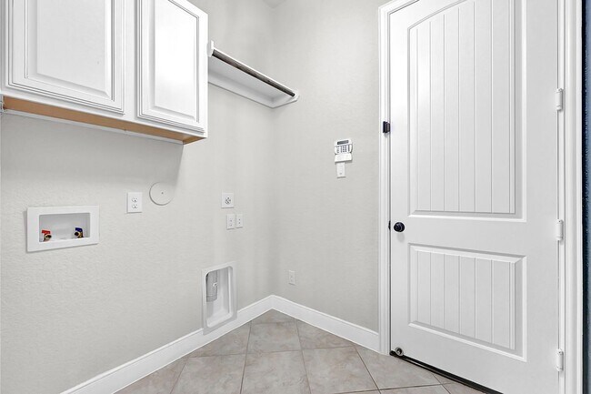 Building Photo - 3411 Heather Garden Trail