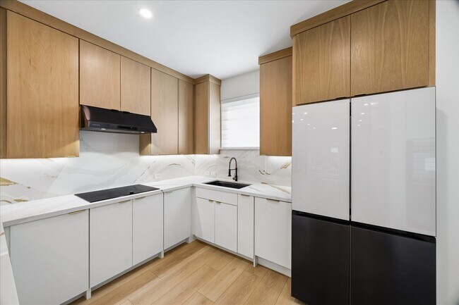 Building Photo - 12707 Boheme Dr