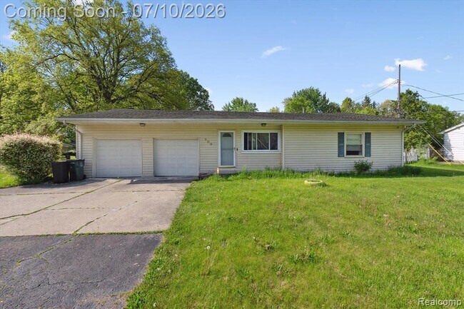 Building Photo - 500 Trombley Rd