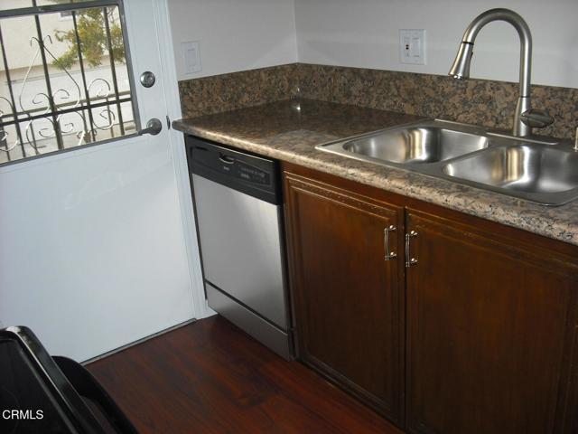 Building Photo - 2631 Anchor Ave