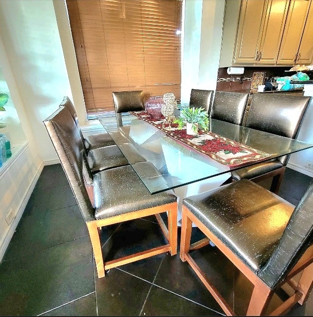 Building Photo - 1020 Vestal Ln