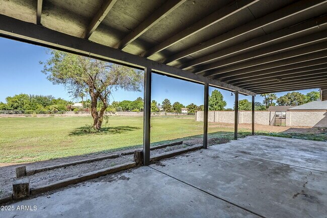 Building Photo - 834 N Constellation Way