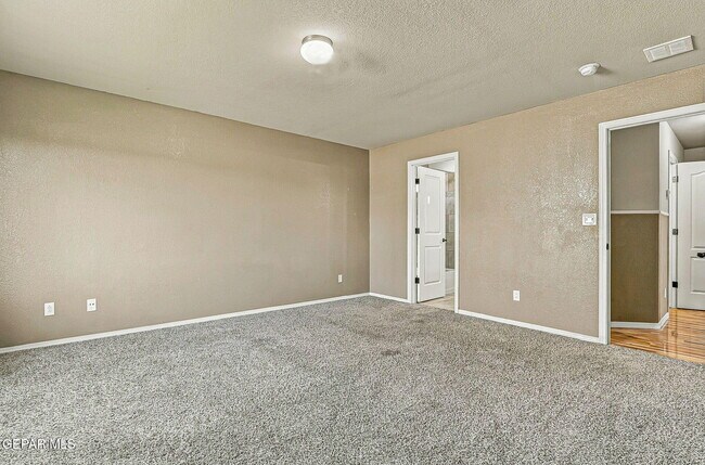 Building Photo - 12121 Zavi Ln