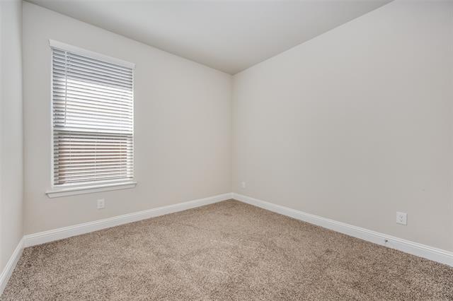 Building Photo - 2216 Toucan Dr