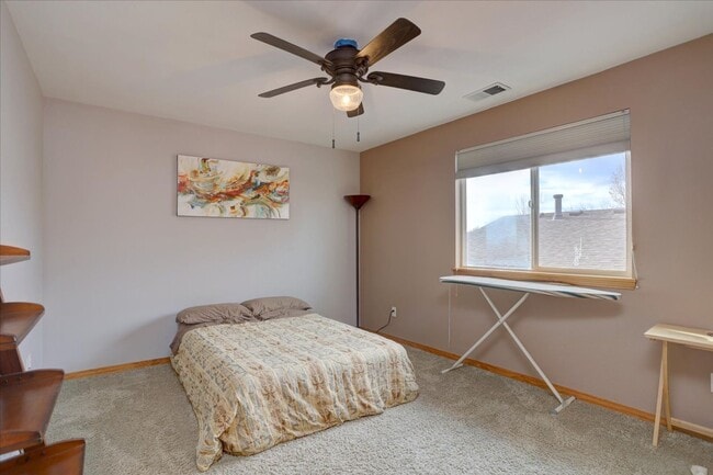 Building Photo - Stunning Longmont Home with Professional Finishes & Exceptional Privacy