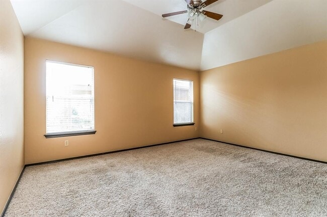 Building Photo - 504 NW 174th St