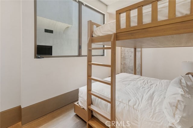 Building Photo - 716 The Strand