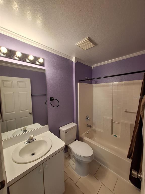 Building Photo - 25324 Lychee Ct