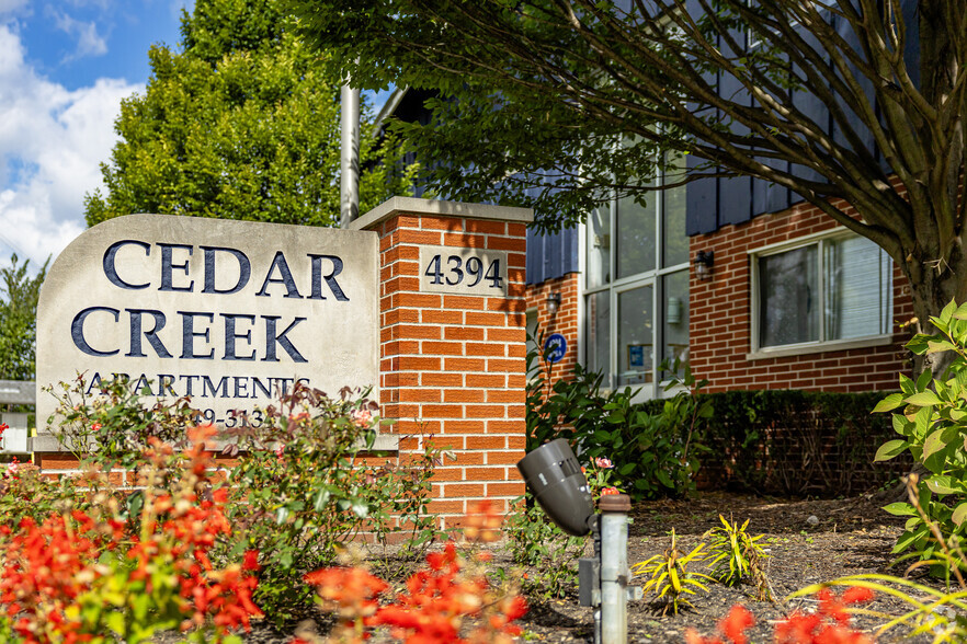 Primary Photo - Cedar Creek Apartments