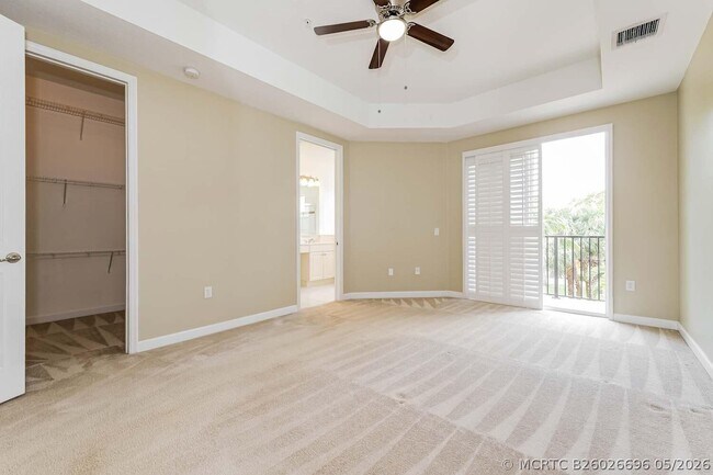 Building Photo - 2564 Gardens Pkwy