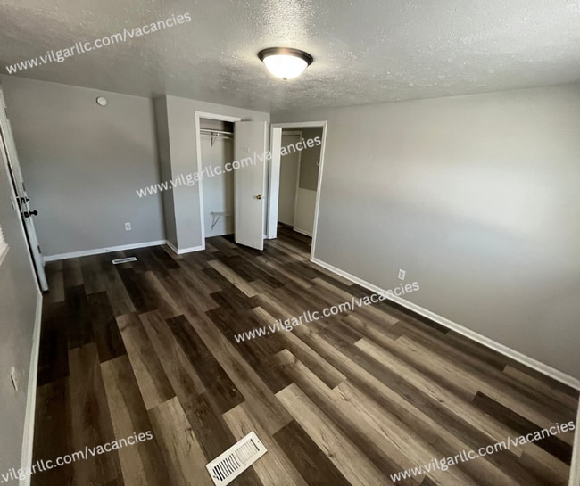 Building Photo - 11-11 McKinley Ave