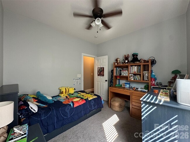 Building Photo - 819 Stargard Ct