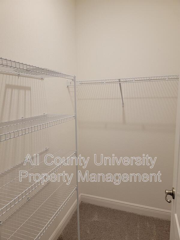 Building Photo - 2128 NW 247th Dr