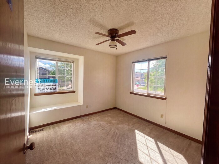 Building Photo - 4930 Sprangler Dr