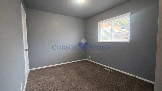 Building Photo - Large Spacious Home in Caldwell!